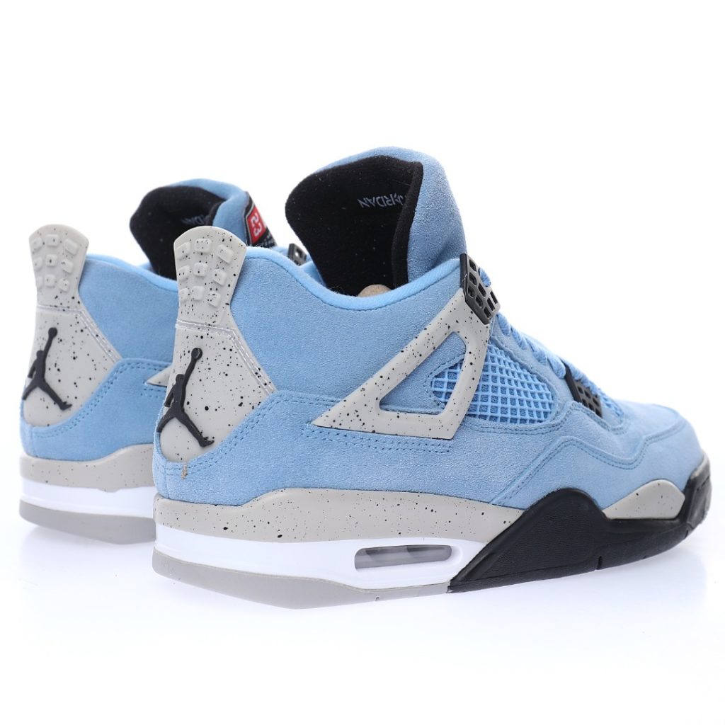 NIKE AIR JORDAN 4 RETRO University Blue