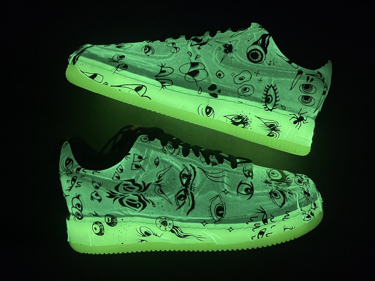 nike air force 1 halloween glow in the dark