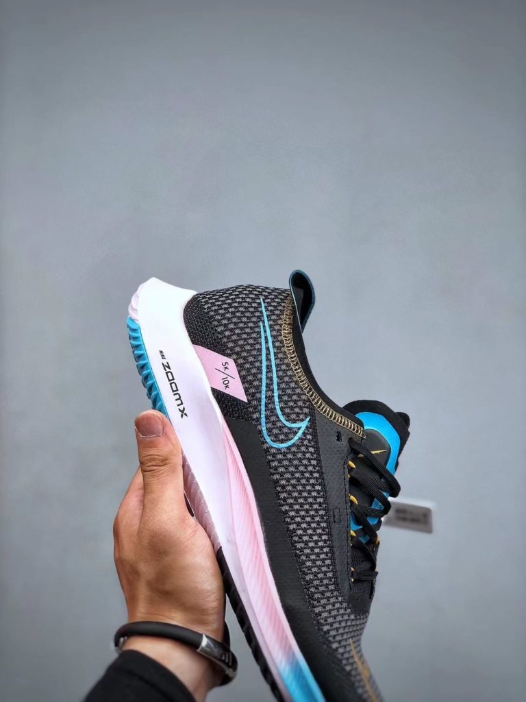 Nike Zoomx Streakfly