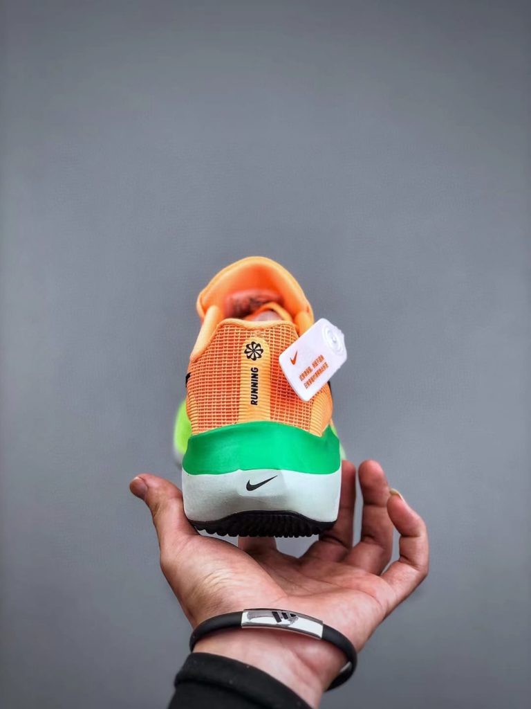 Nike Zoom Fly 5 