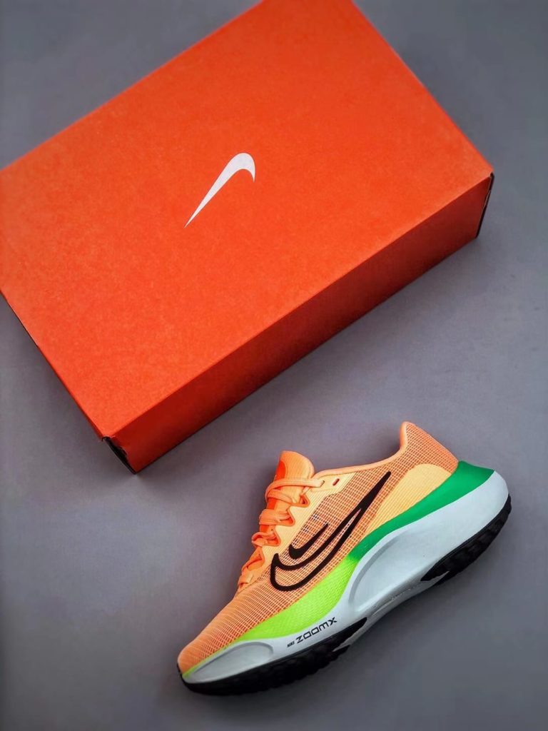 Nike Zoom Fly 5 