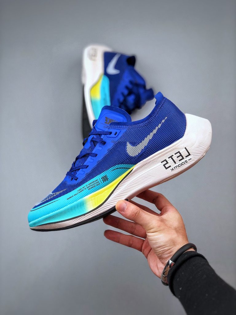 NIKE AIR ZOOMX NEXT% 2 