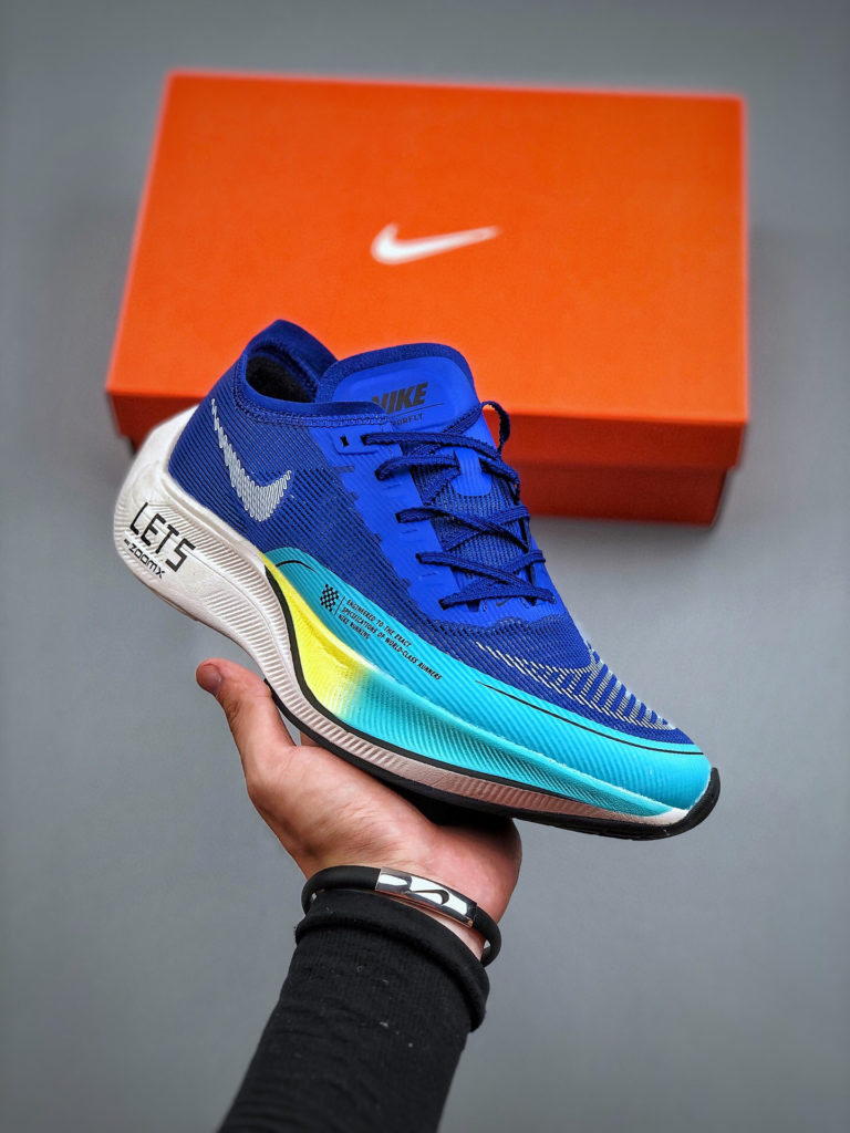 NIKE AIR ZOOMX NEXT% 2 