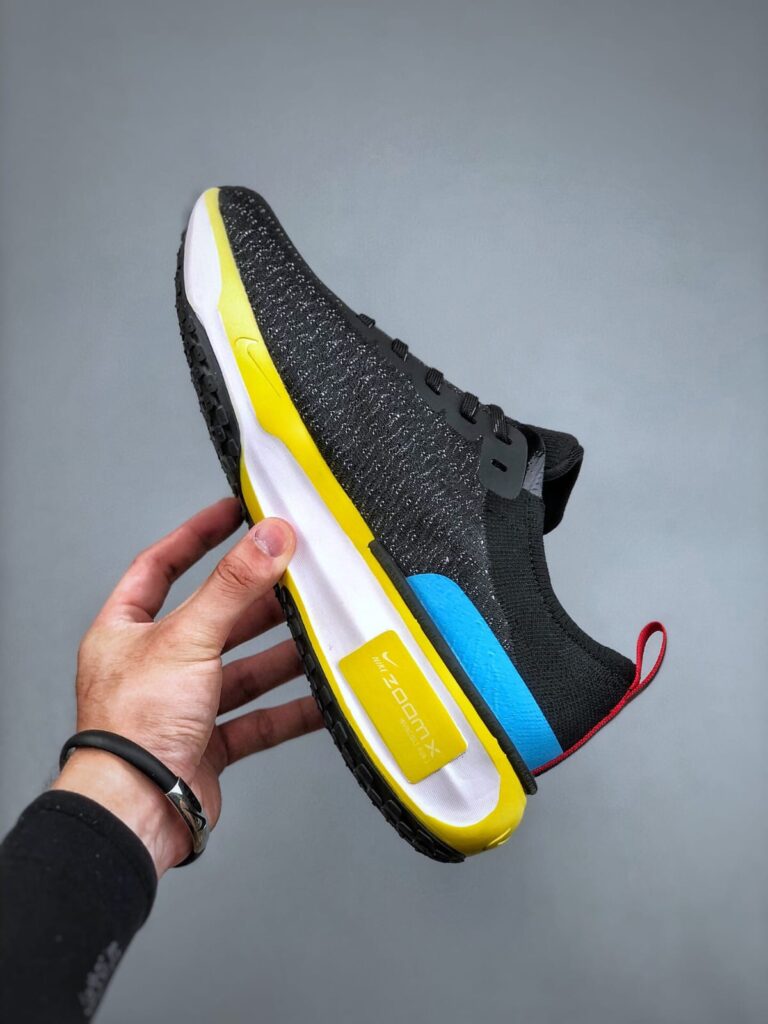 Nike ZoomX Invencible Run Flyknit 