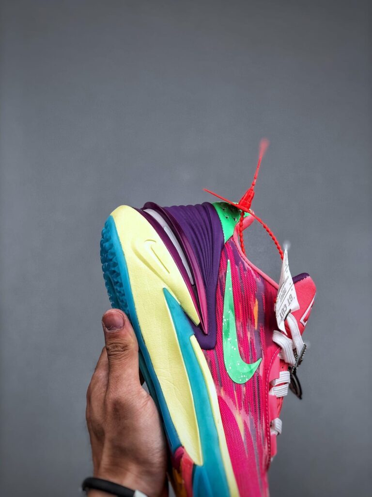 Tênis Nike Air Zoom GT CUT 2