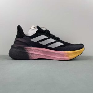 ADIDAS ULTRABOOST 5
